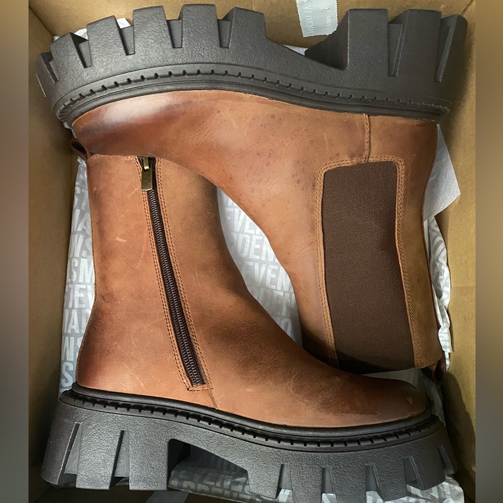 Charges boot Steve Madden 6